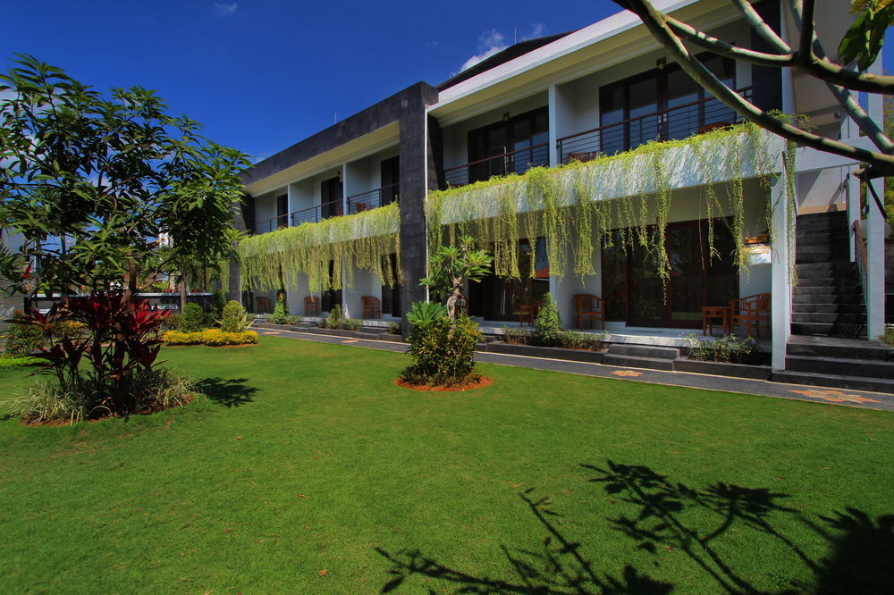 Srikandi Inn Kuta Selatan Eksteriør bilde