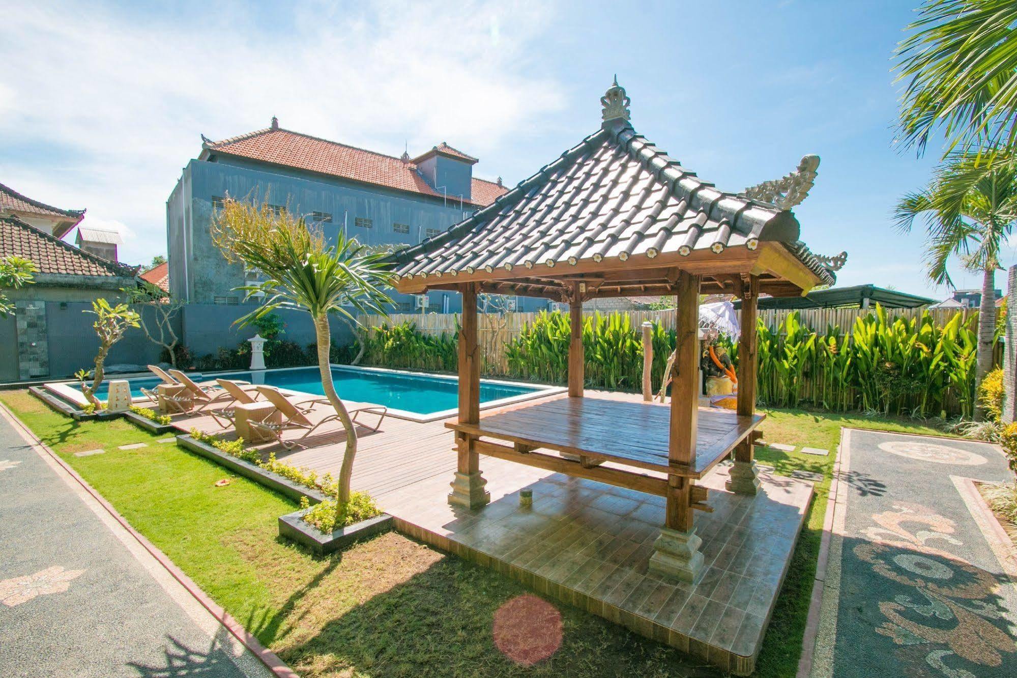 Srikandi Inn Kuta Selatan Eksteriør bilde